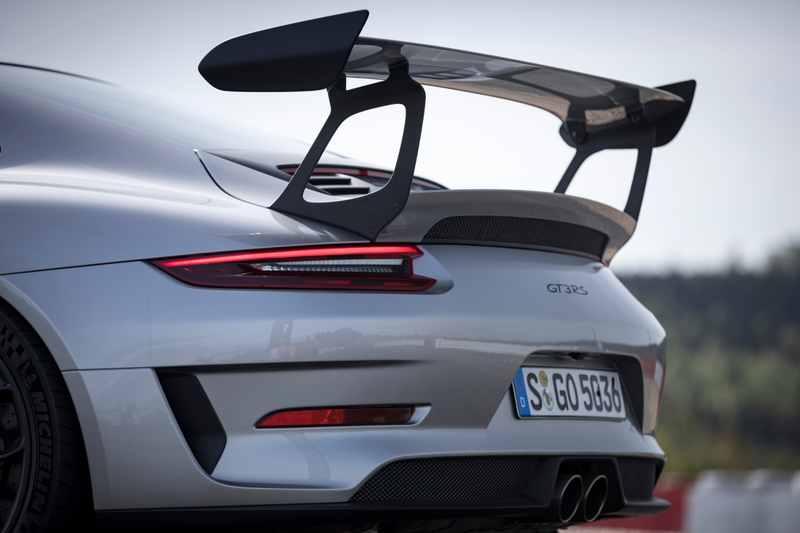 Illustration for article titled Put These Very Good 2019 Porsche 911 GT3 RS Photos In Your Life